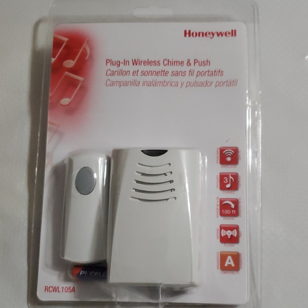 Honeywell Plug-in‎ Wireless Chime and Push Button doorbell new